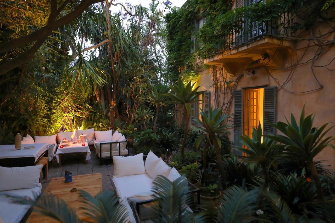 タンジェ Mimi Calpe Bed & Breakfast エクステリア 写真